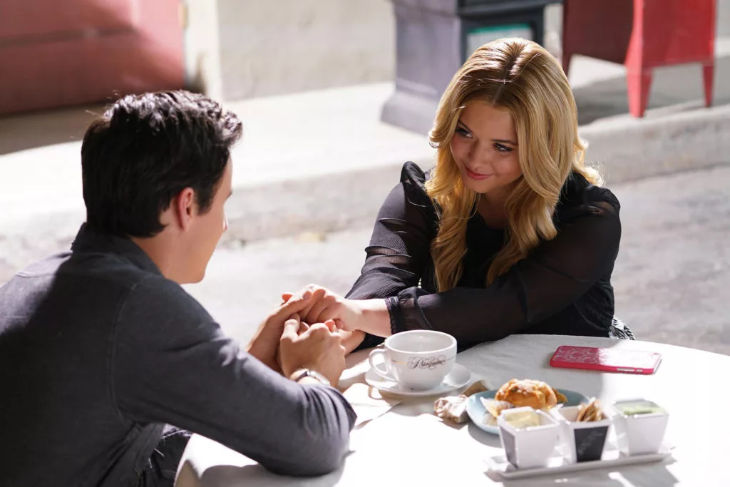 Pretty Little Liars - Season 6 Episode 17